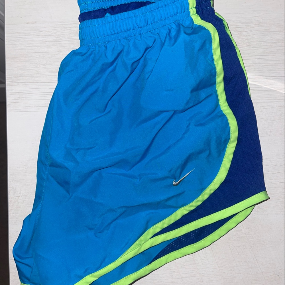 Nike Shorts Size S